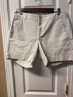 Dockers Cream Chino Bermuda Shorts
